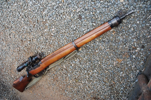 Deactivated Lee-Enfield no4 mk1 Canadian Longbranch made 1942 dated New  Zealand marked SOLD